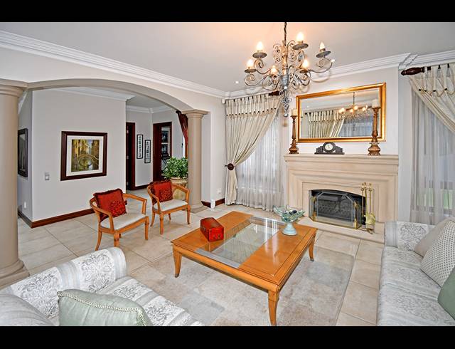 4 BEDROOM HOUSE FOR SALE IN BEDFORDVIEW